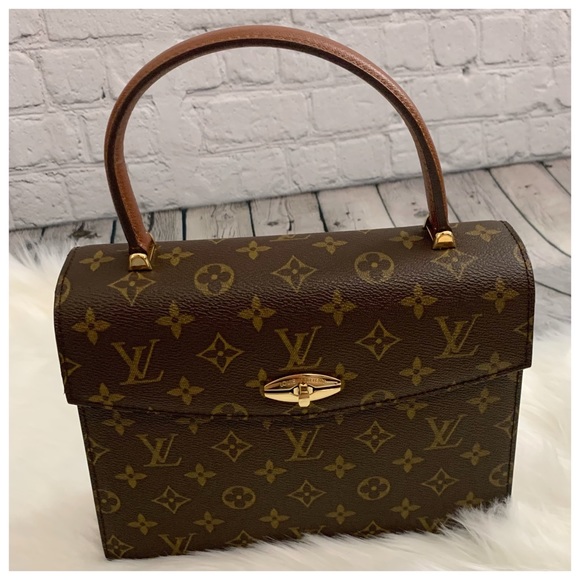 LOUIS VUITTON Malesherbes Monogram - Picture 5 of 12